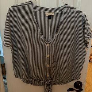 Universal Thread Black & White Striped Tie-Front Button Top